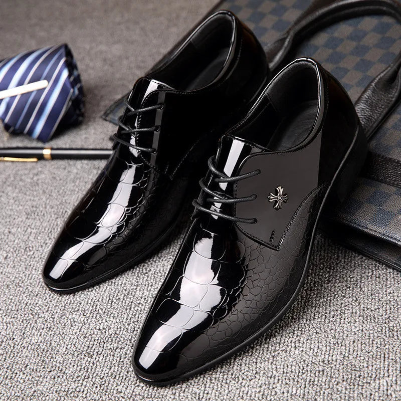 Axis Hill™ Men's Prestige Cross Oxfords